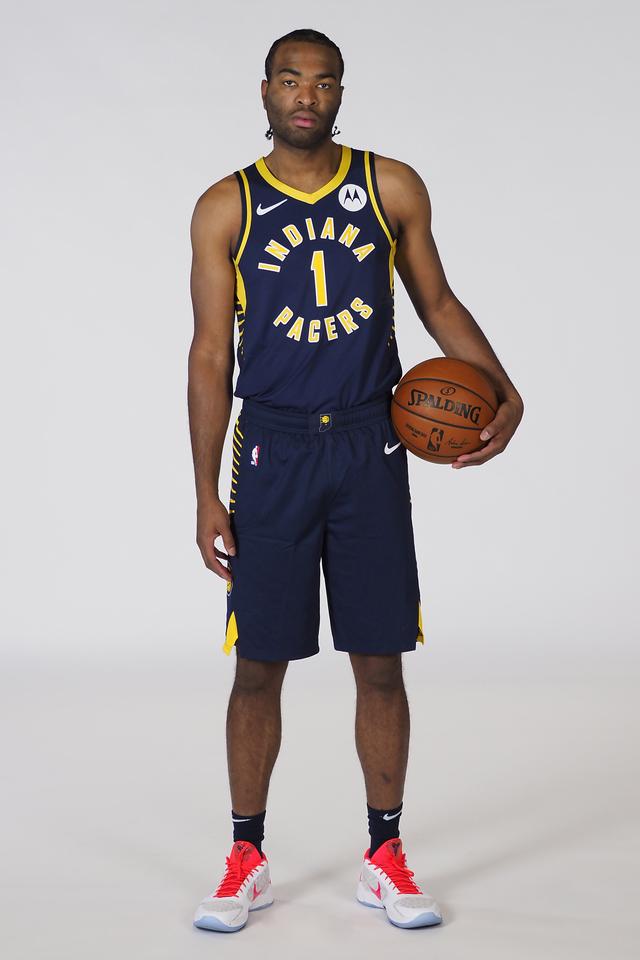 的年轻人 的年轻人