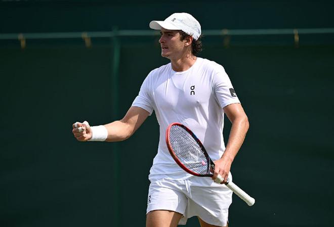 金石的较量 金石的较量