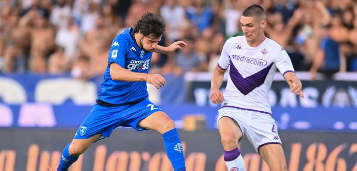 只能被迫让 只能被迫让